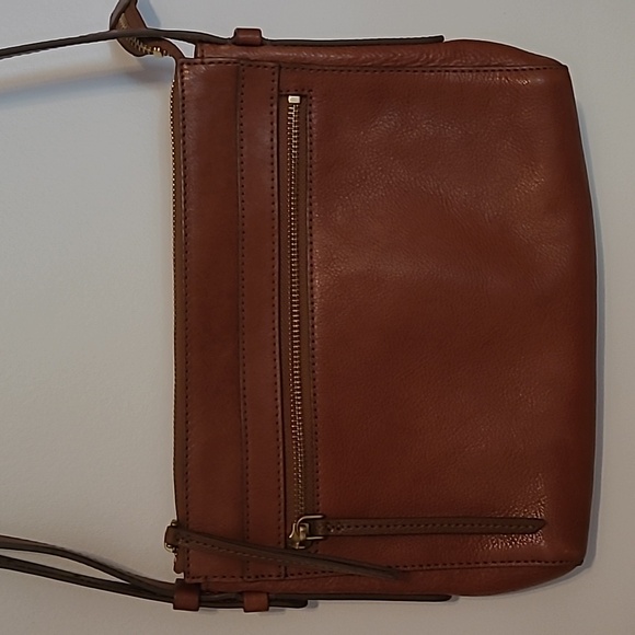 Fossil medium brown leather shoulder or crossbody handbag - Picture 5 of 10